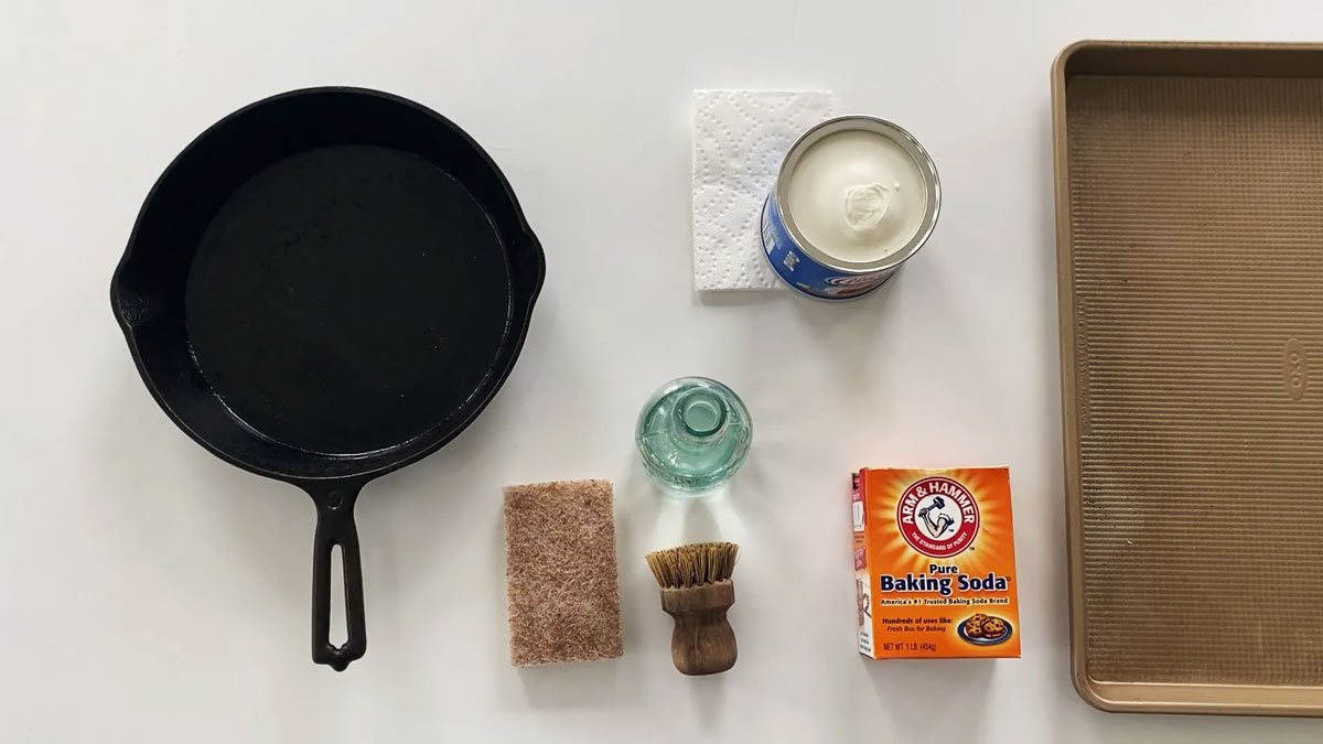 how to remove rust from iron utensils with baking soda Inside 