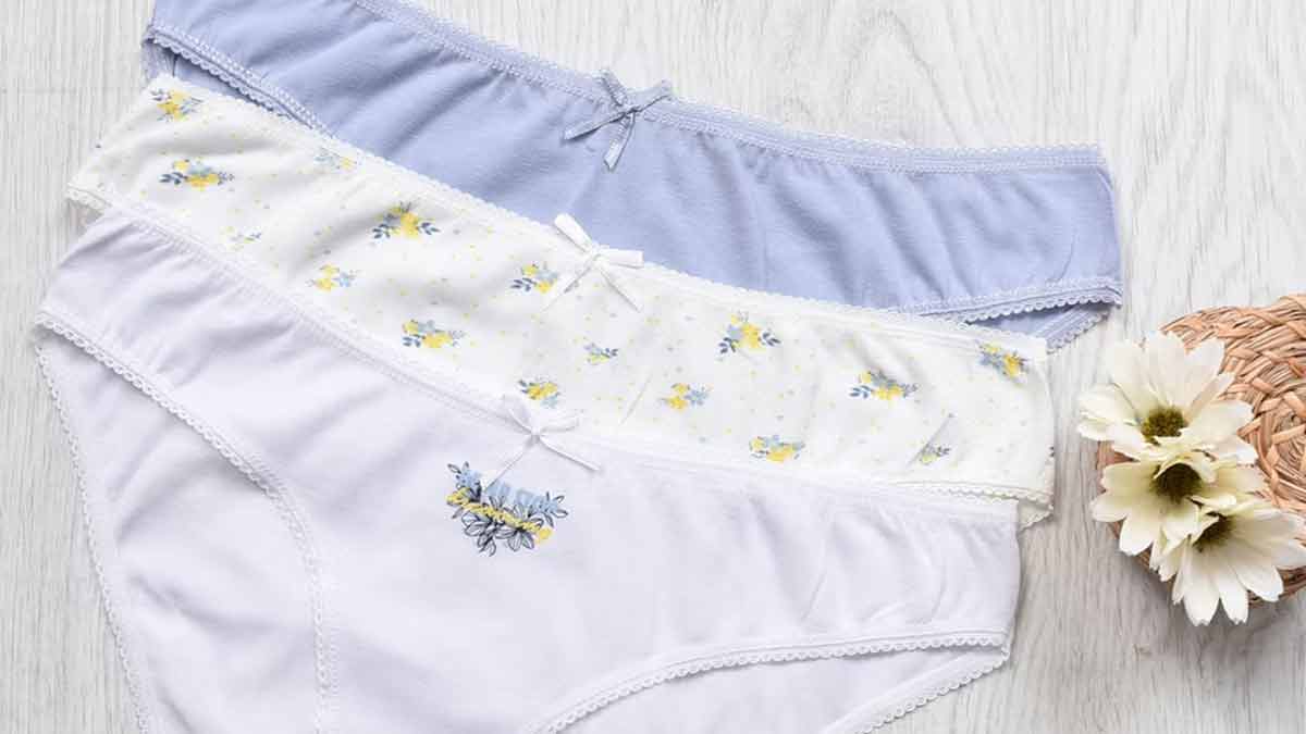 Find Out Why Your Vagina Leaves 'Bleached' Patches On Your Panties