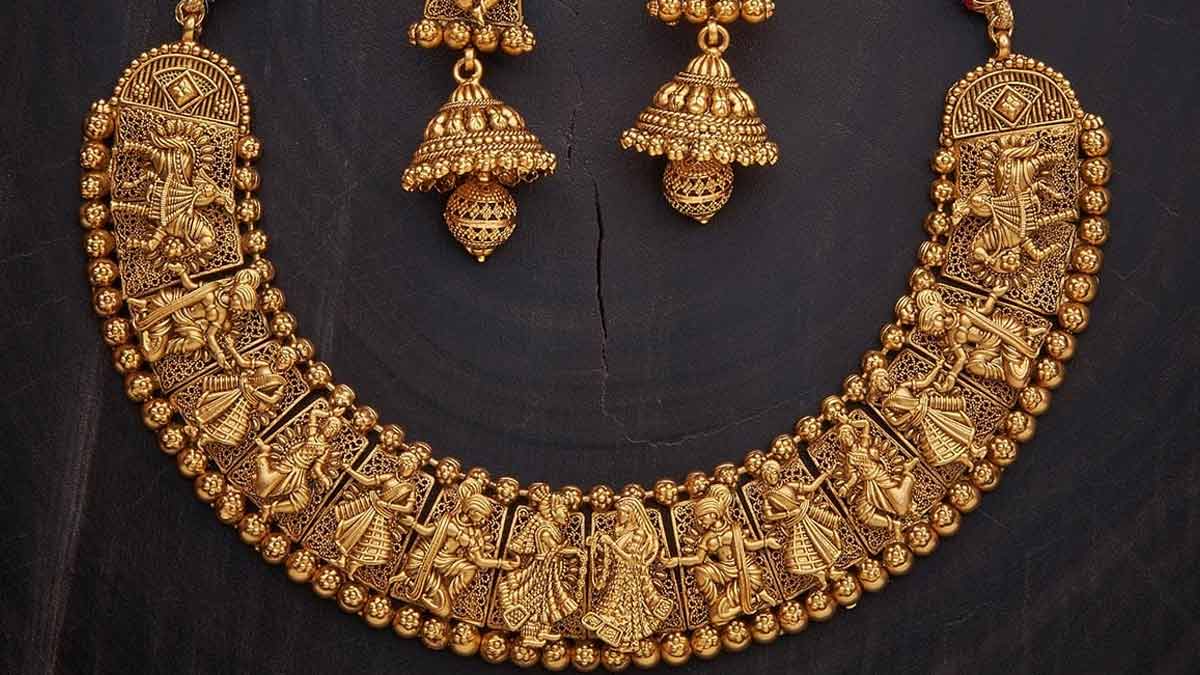 know all about antique jewellery