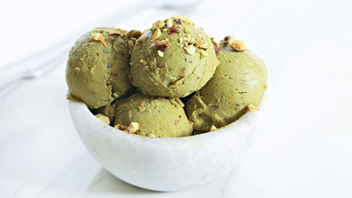 kulfi recipes in summer malai pistta Inside 