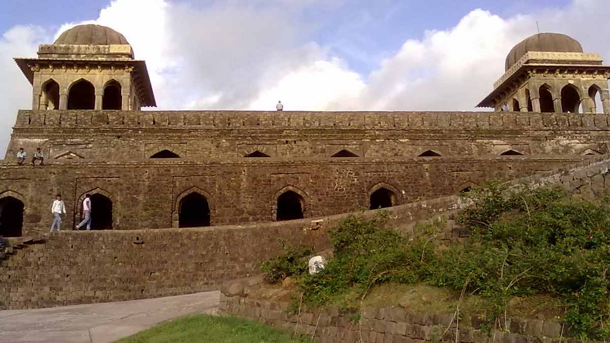 mandu quila prem kahani