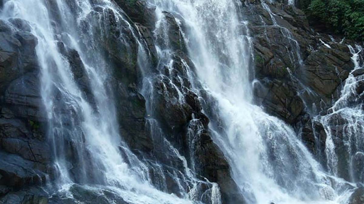 ponmudi best places in summer