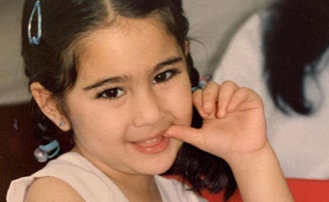 sara ali khan childhood