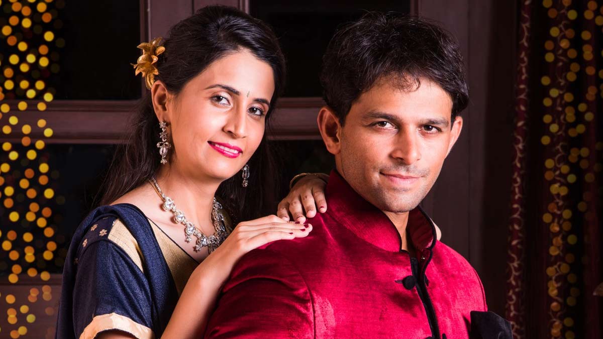 what to wear at an indian wedding