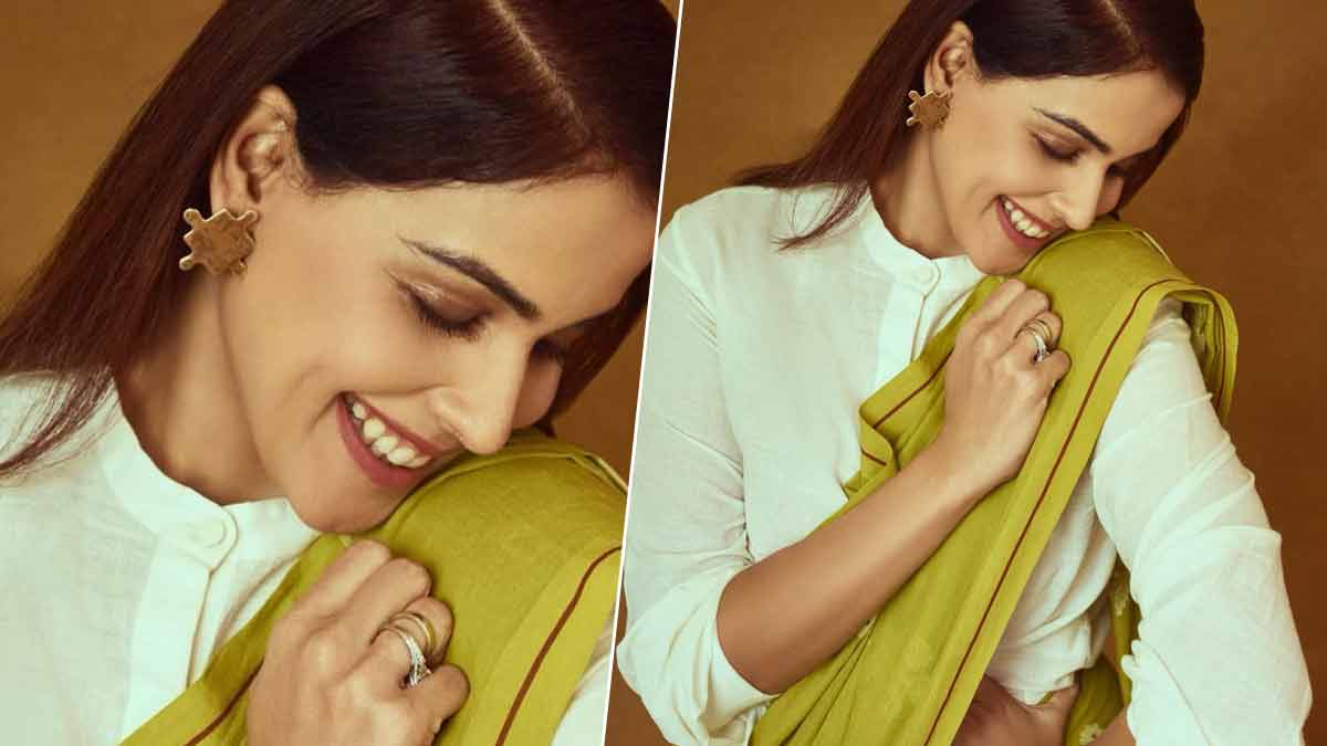 yellow outfit and makeup