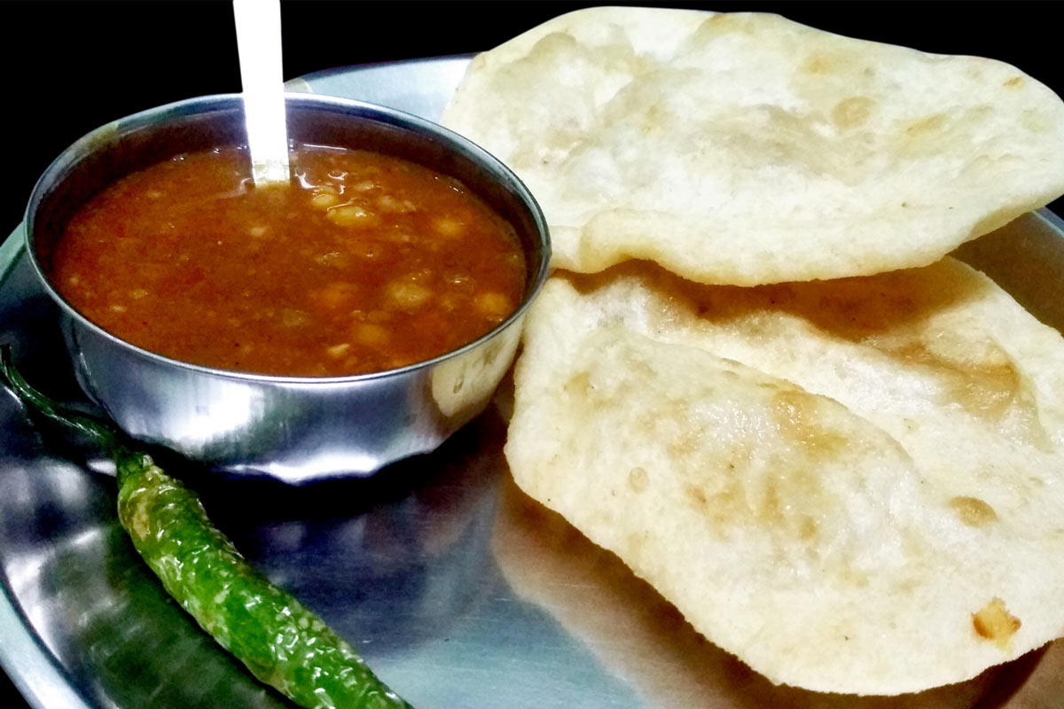 Famous Chhole Bhature