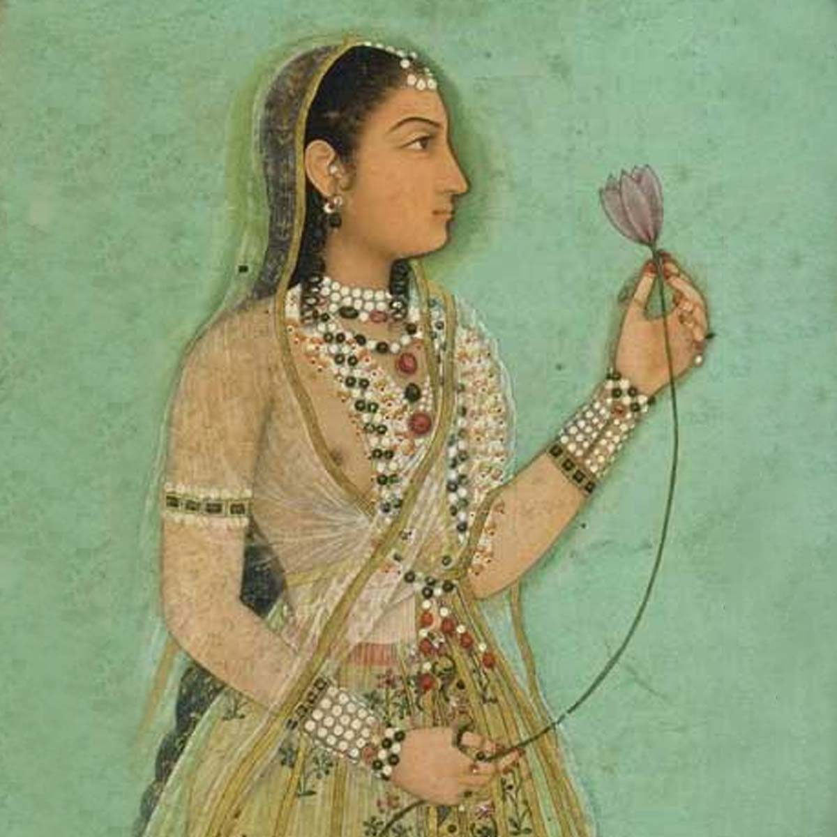 Know about Dilras banu begum