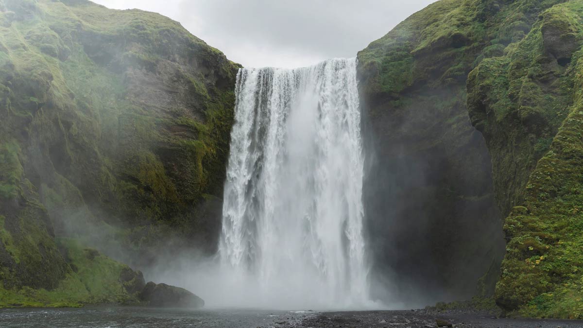 4-gorgeous-waterfalls-of-india-herzindagi