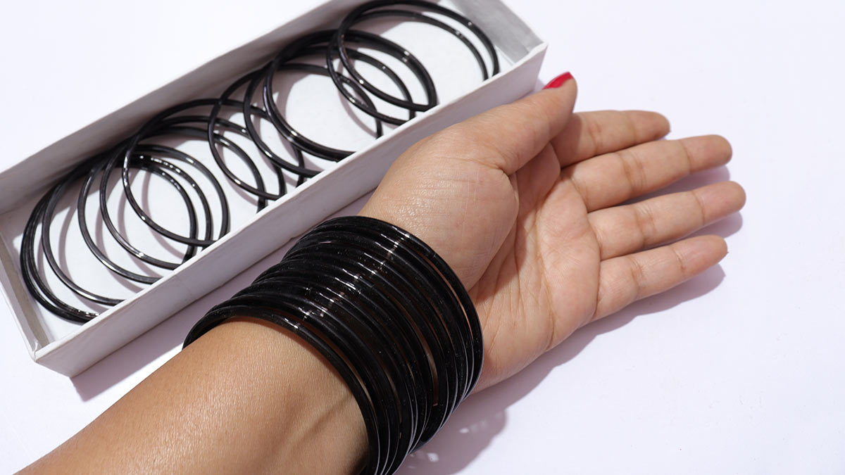 black choori significance for brides