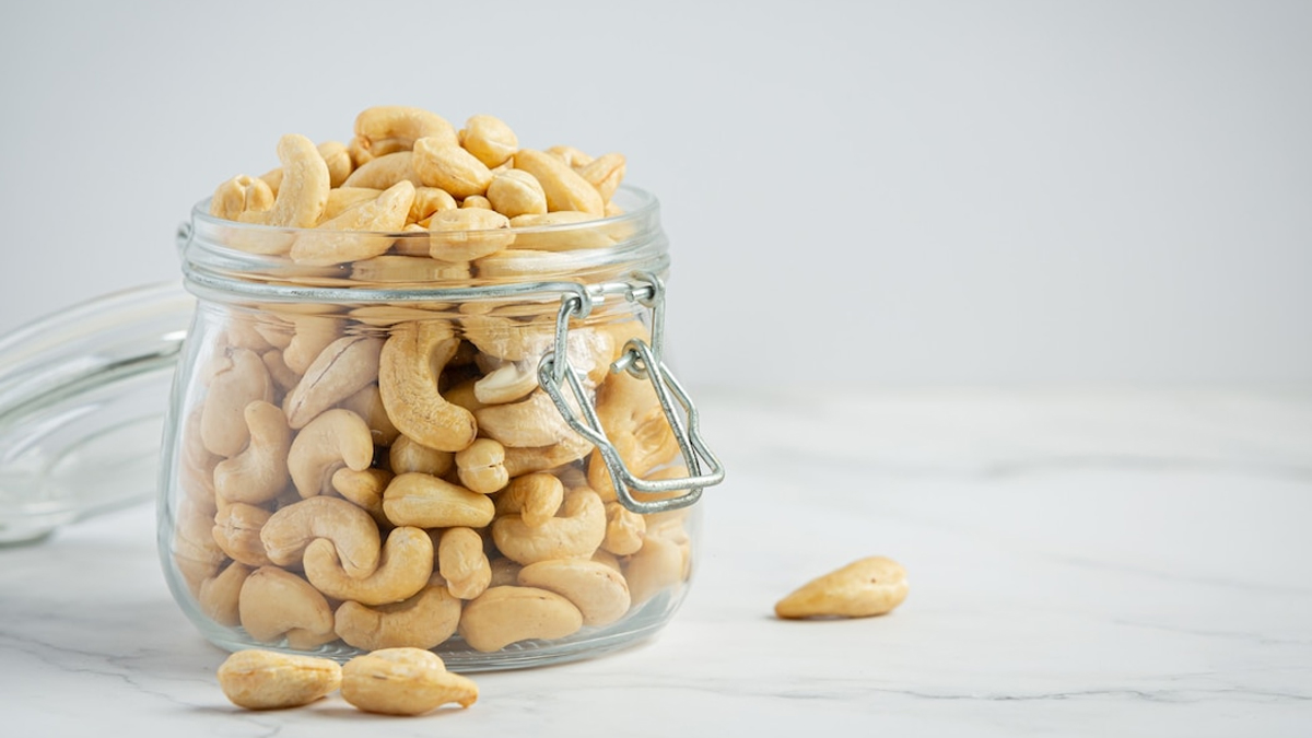 cashew paste in dal makhani