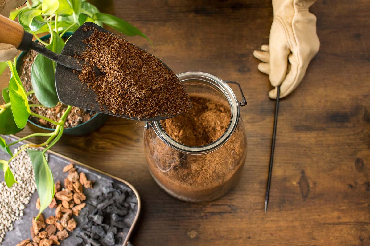 cocopeat disadvantages