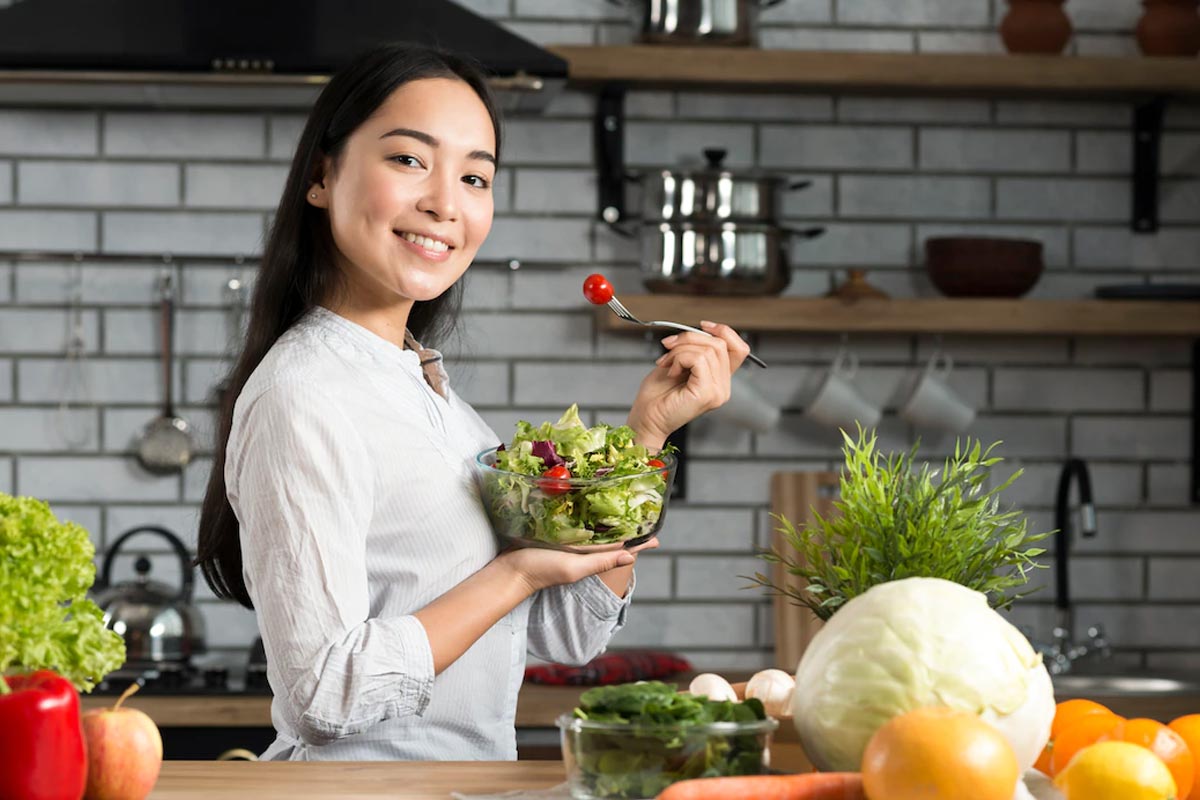 eating in kitchen astrology