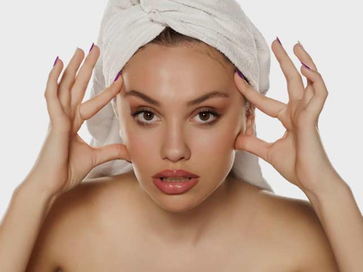 Yoga Trends in 2022 योगा ट्रेंड्स 2022 Vajan Kam Karne ke Liye Yoga