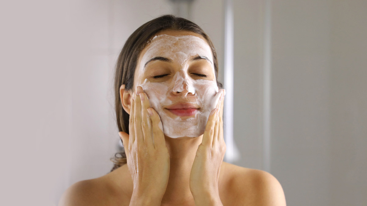 How To Clean Face At Home स्किन केयर टिप्स Twacha Ki Dekhbhal Kaise