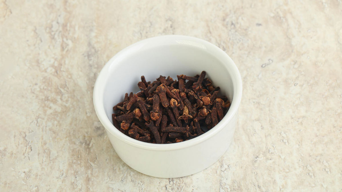 how to use cloves