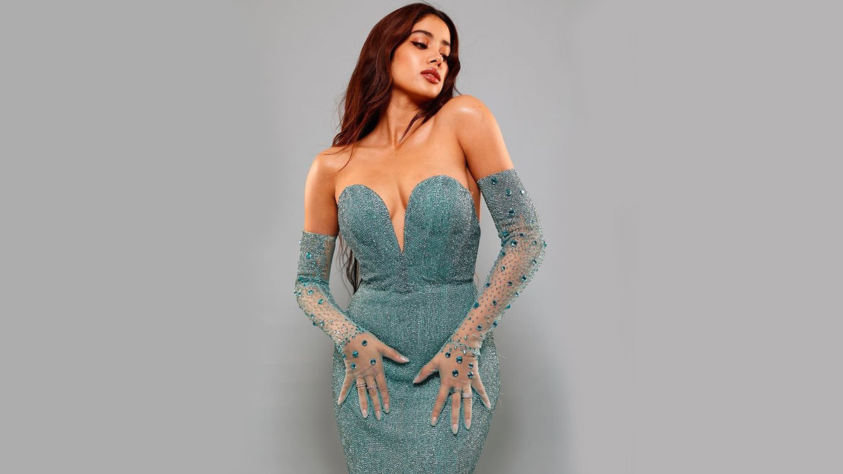 Janhvi Kapoor Is An Sculptural Vision In This Stunning Gown