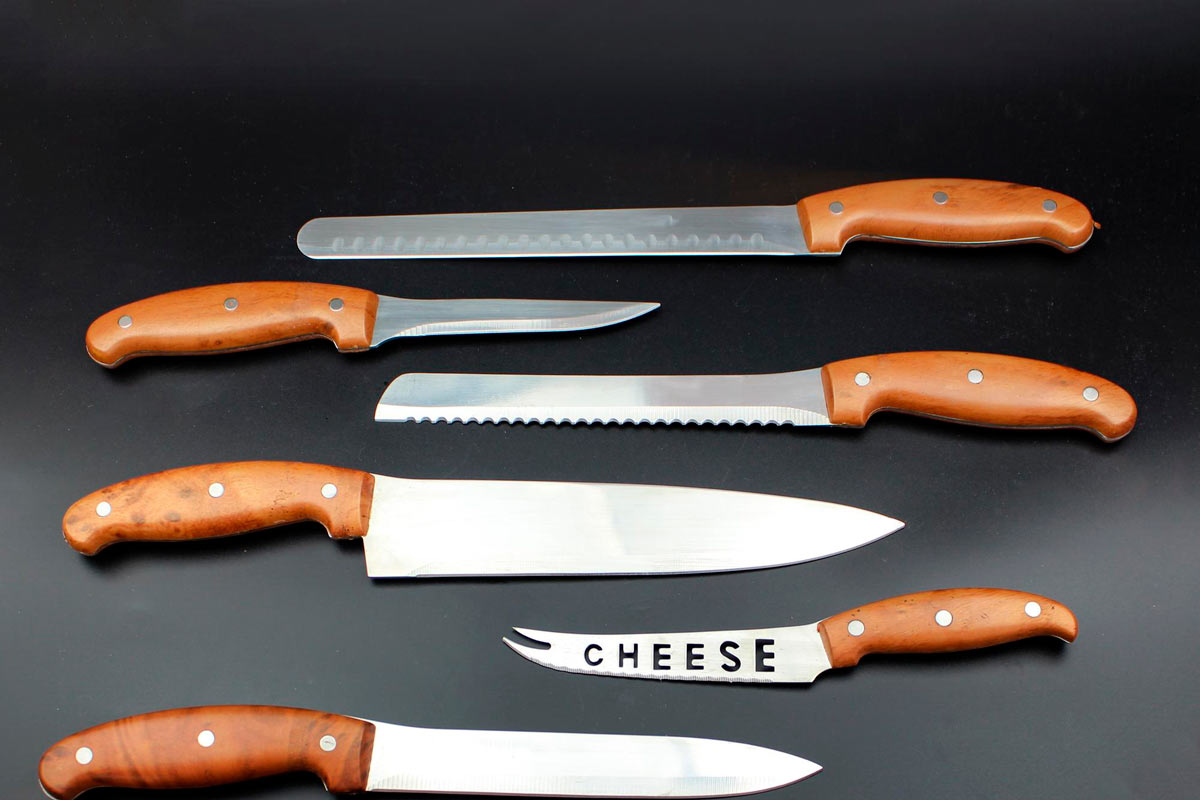 Kitchen Vastu Tips रसोई का चाकू Kitchen Knife Kaise Rakhen