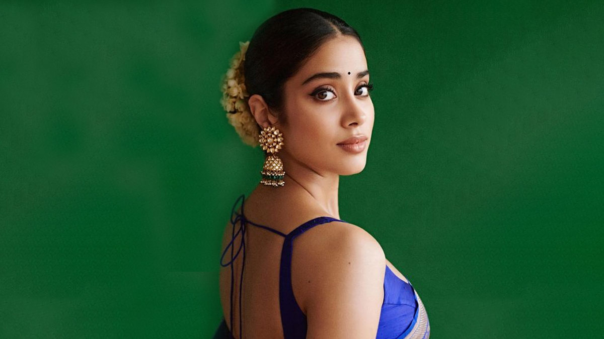 Easy Makeup Tips मेकअप करने का आसान तरीका Simple Makeup For Day