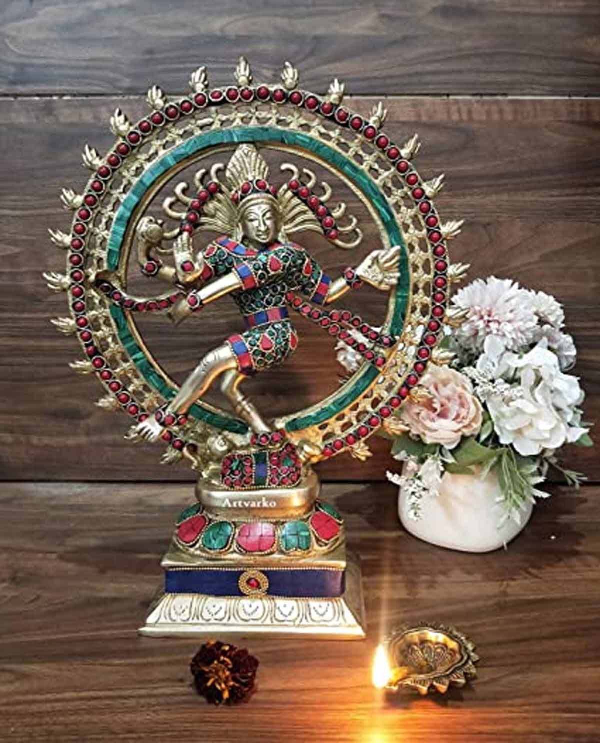 place nataraja idol these directions