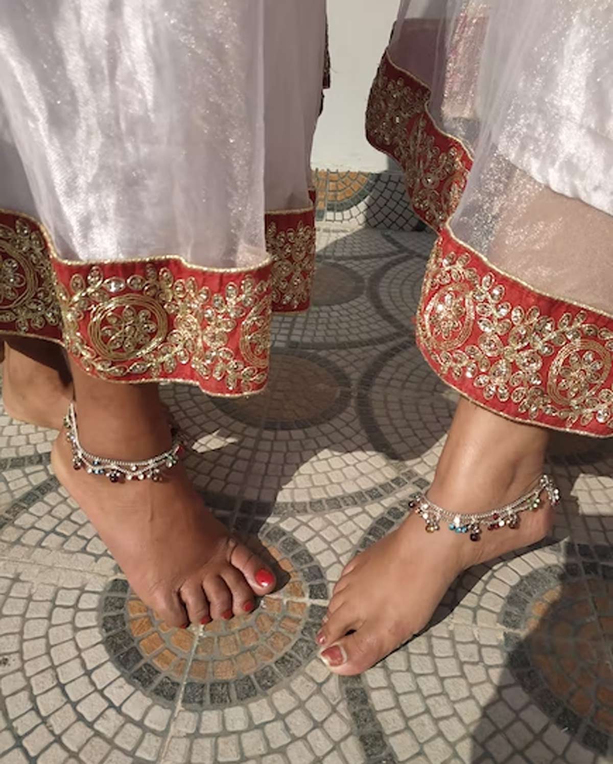 silver anklet astrology