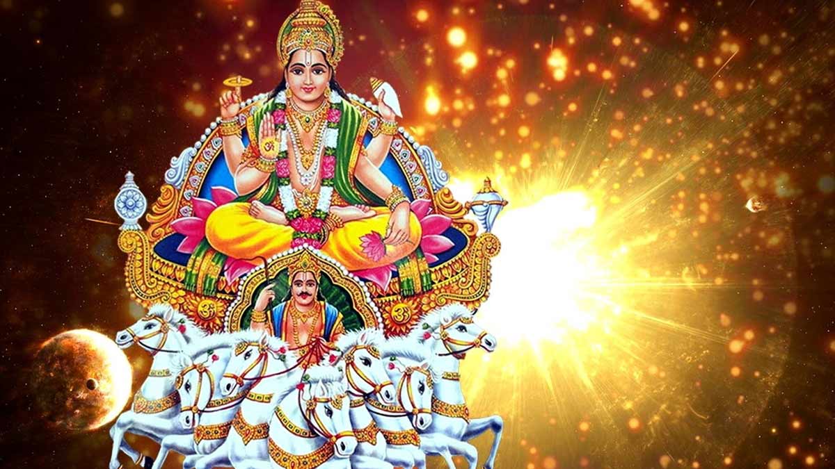 Lord Sunसूर्य देव की आरती Surya Dev Benefits Of Surya Dev Aarti On Sunday Herzindagi 5234