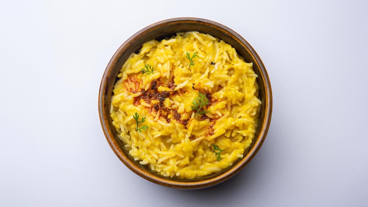 Tips For Tasty Khichdi| परफेक्ट खिचड़ी कैसे बनाएं| Khichdi Ke Liye Hacks |  how to enhance khichdi flavour | HerZindagi