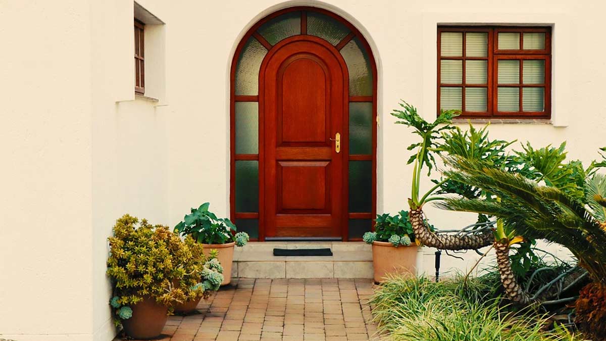 vastu for door