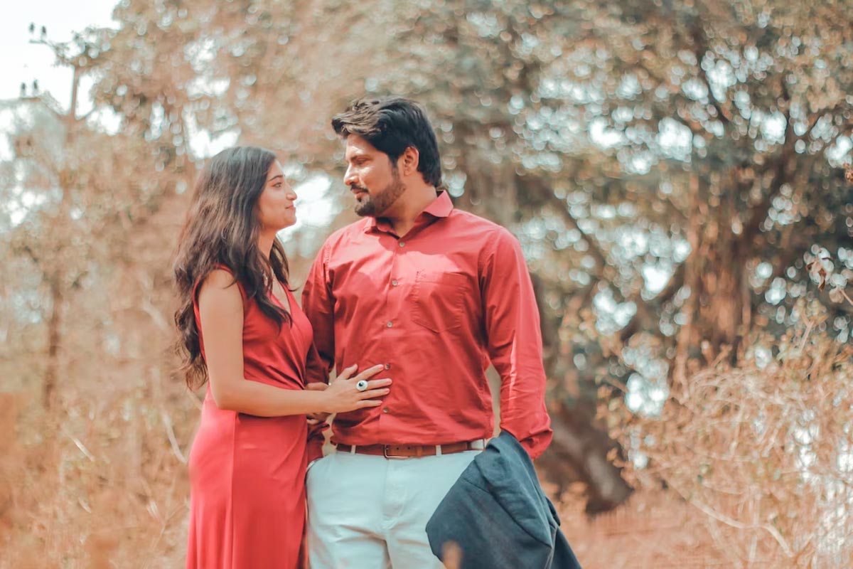 which colour is good for married couple