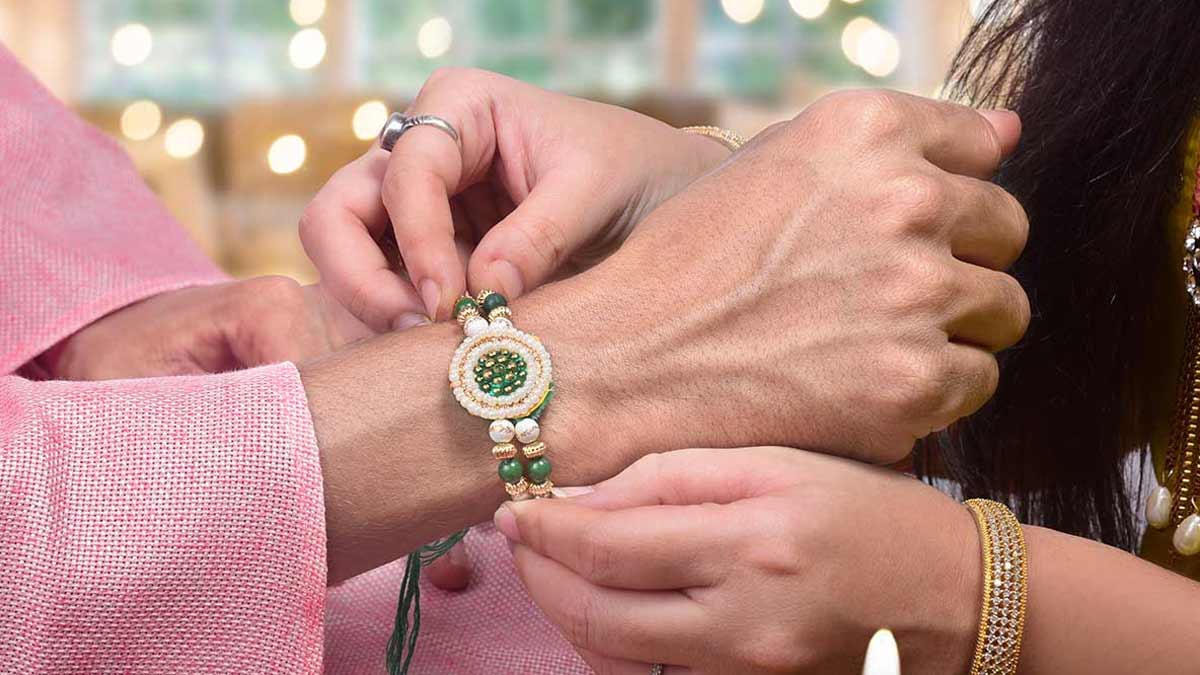 why people celebrate bhai dooj 