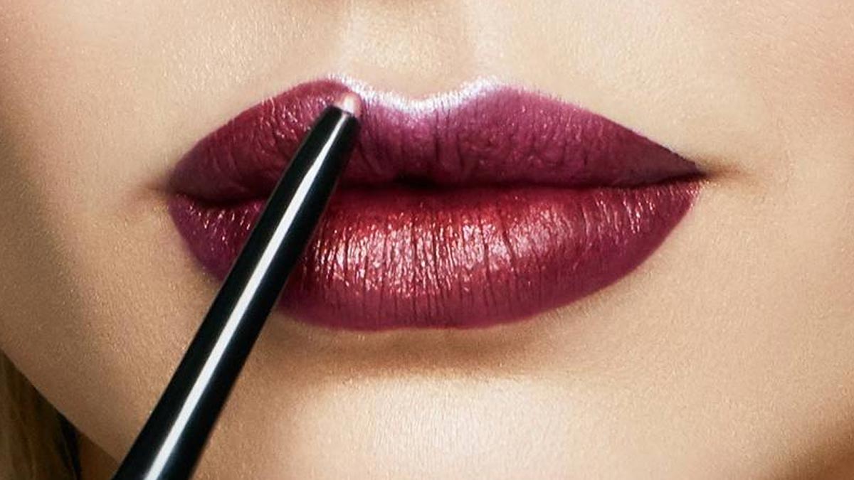 Pouty Lips लिप्स बड़े करने का तरीका Fuller Lips Naturally tips to