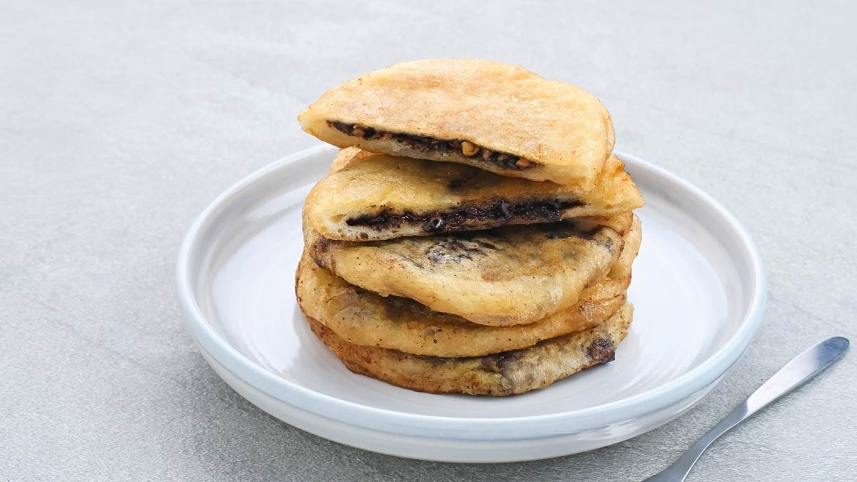 Hotteok (Korean Pancakes)