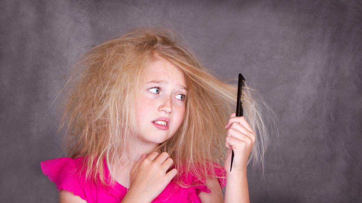 Как ребенку расчесать волосы спутанные волосы