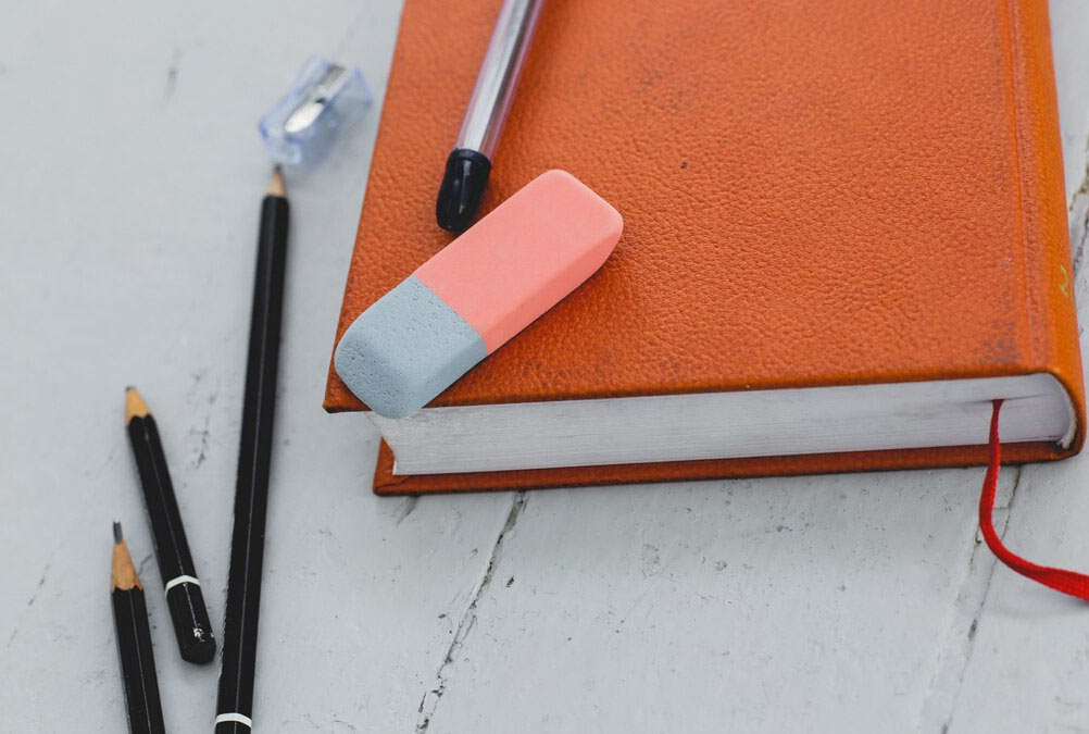 Use nail filer to clean the rubber