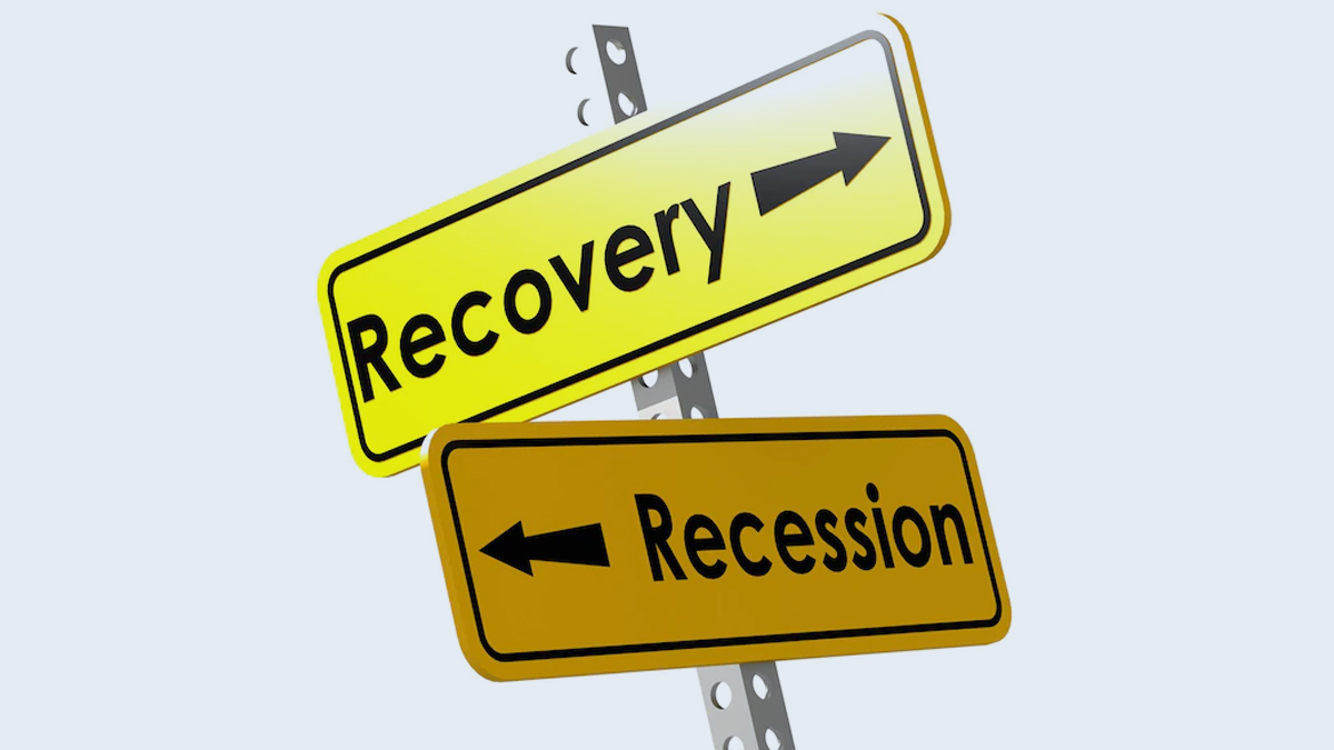 Куда инвестировать во время рецессии