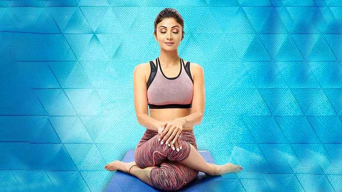 Shilpa Shetty Does THIS Yoga Asana For Glowing Skin And Healthy Body, It's  Easy - Watch Video