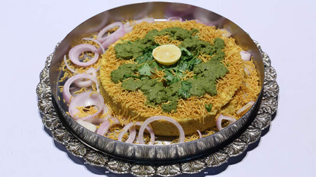 best gujarati diwali snacks recipes