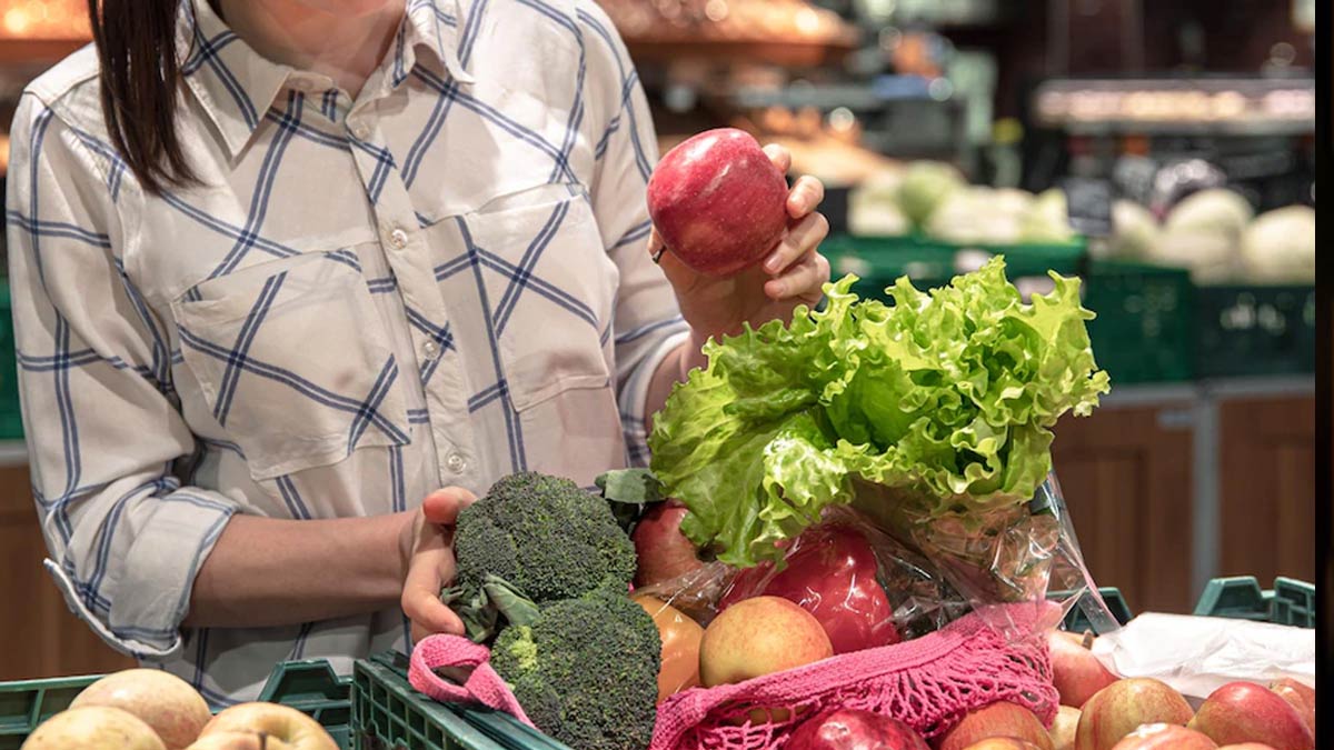 buy fresh green vegetables