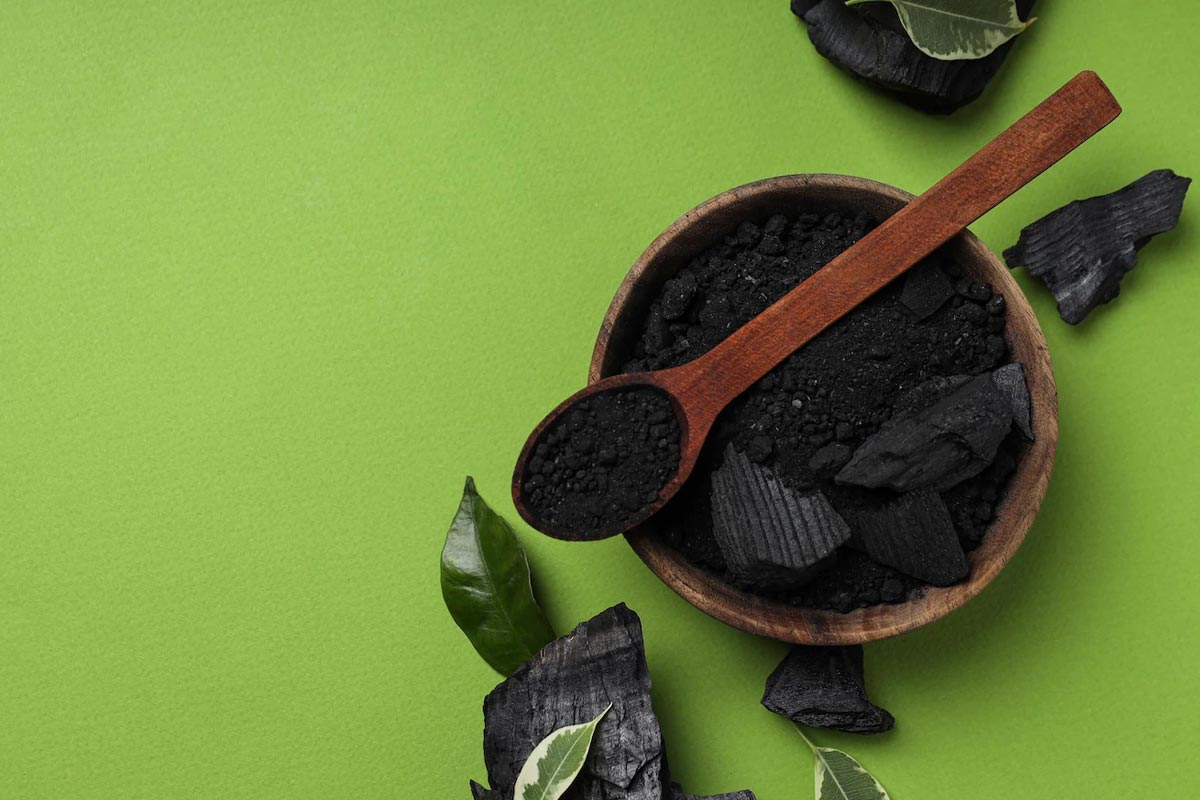 charcoal powder face mask
