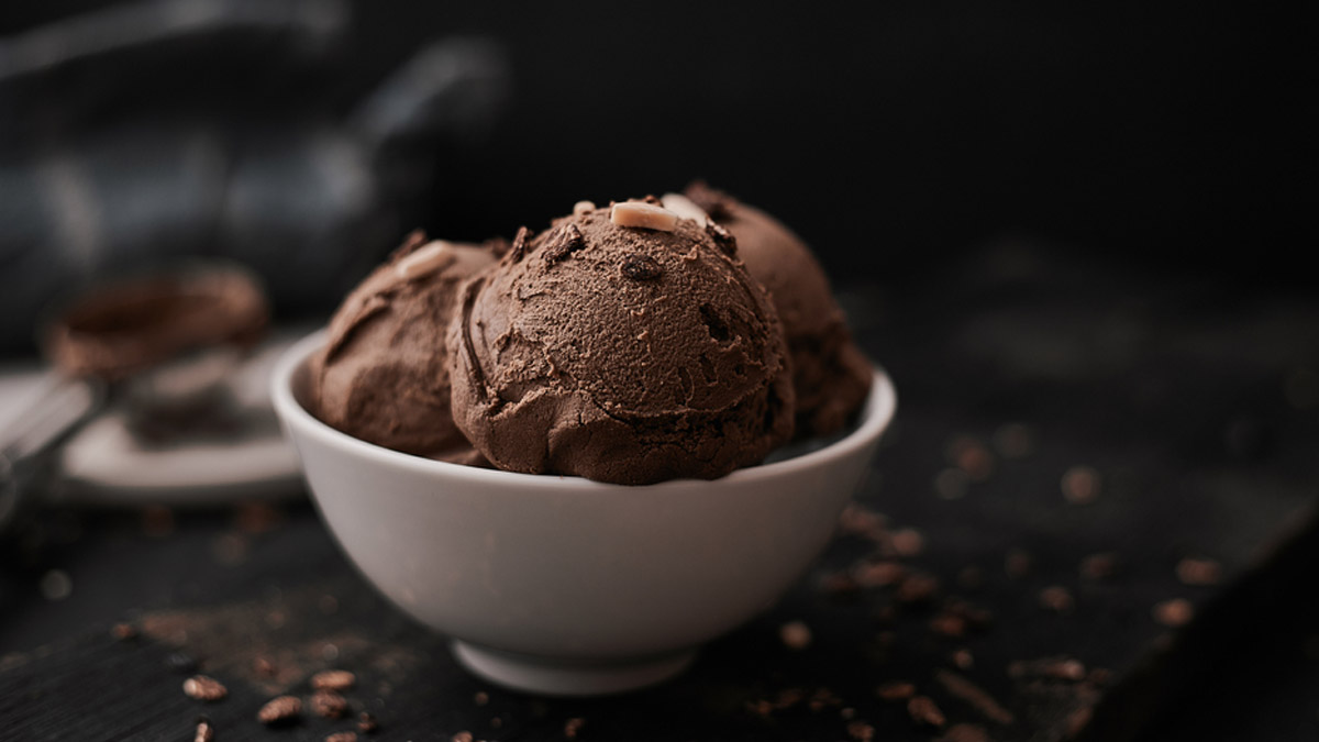 How Is Chocolate Ice Cream Madeघर पर आइसक्रीम कैसे बनाएं Chocolate