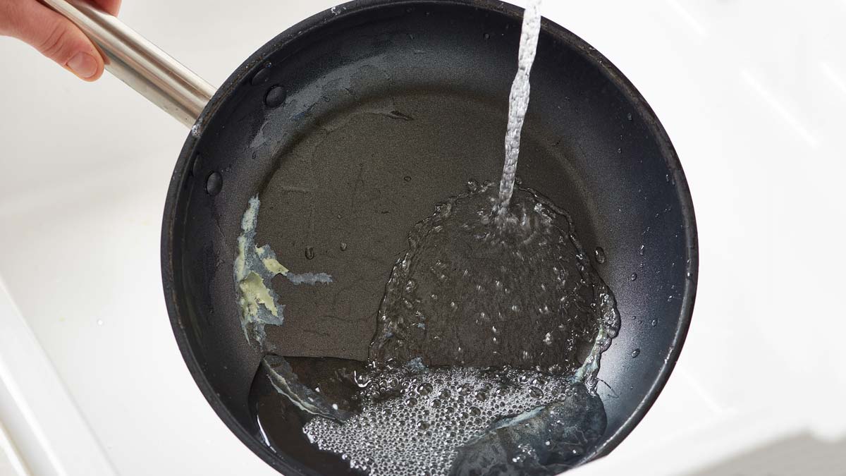 Non Stick Pan Cleaning नॉन स्टिक पैन कैसे साफ करेंBartano ki safayi