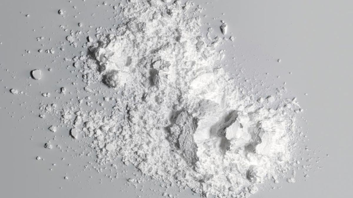 how to clean white sports shoes with borax powder in hindi