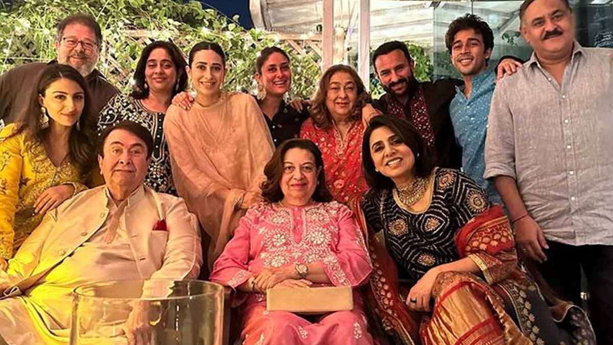 Kareena Kapoor की दिवाली पार्टी में एक साथ था पूरा कपूर परिवार, देखें शानदार फोटोज