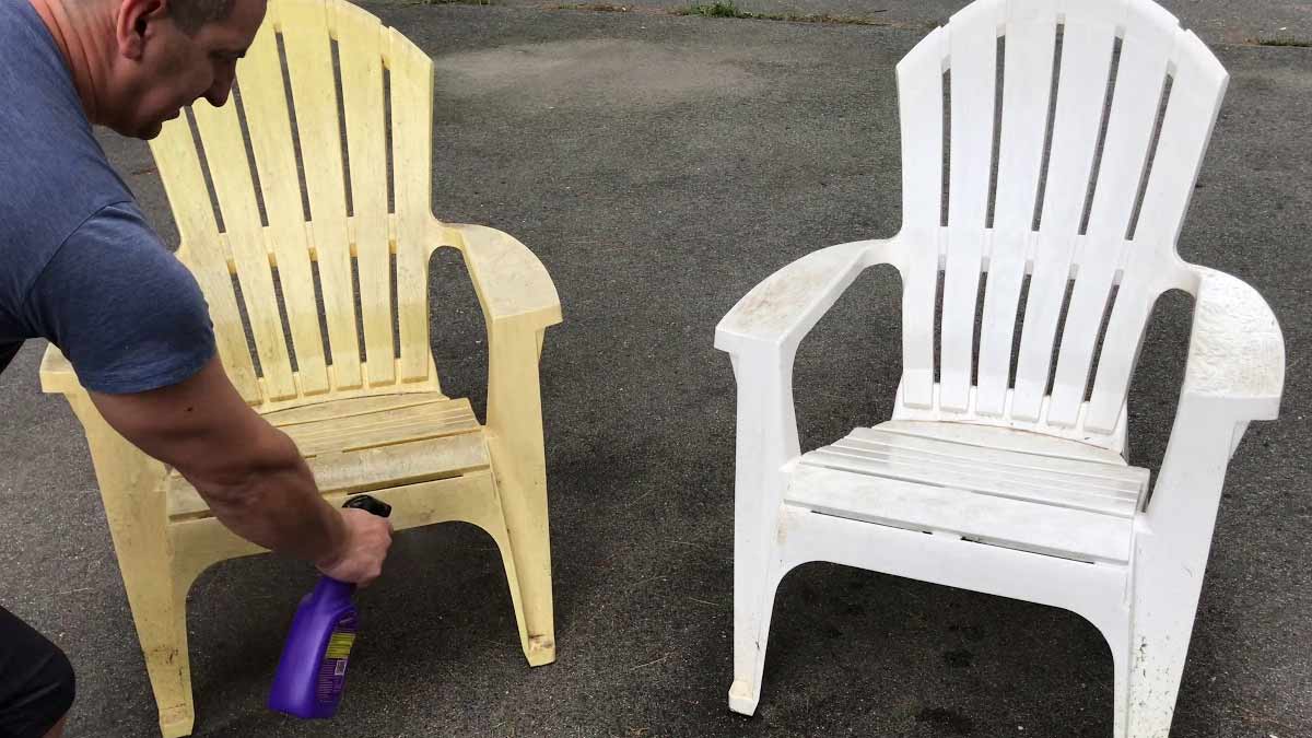 know how to clean plastic chair from hydrogen peroxide