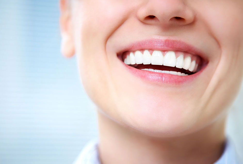 lucky teeth astrology