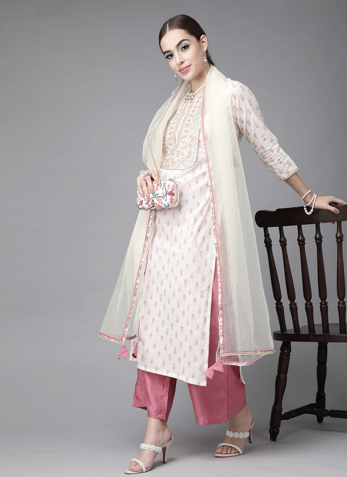 Buy Archisha Women White And Green Salwar Suit - Kurta Sets for Women  109414 | Myntra