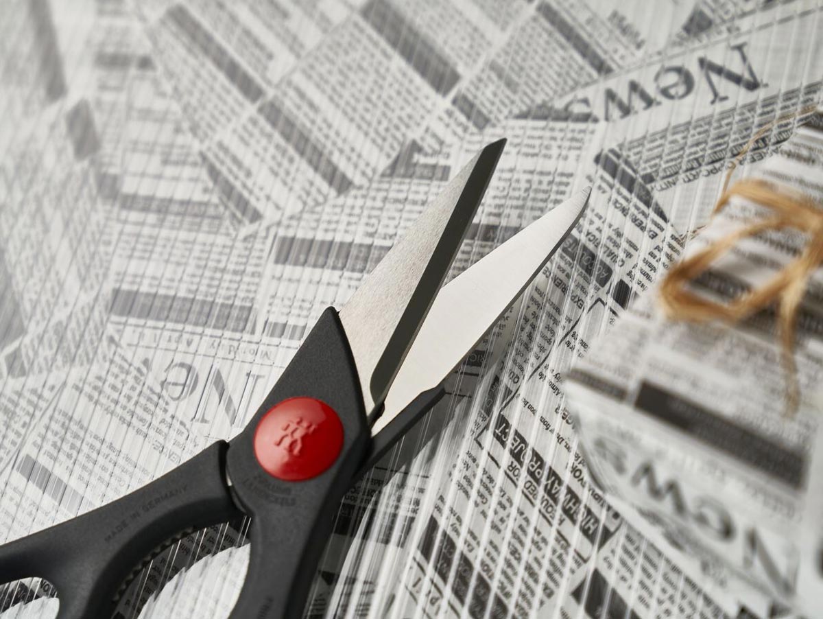 How to Sharpen Scissorsकैंची तेज कैसे करेंKainchi ko Ghar Par Tej