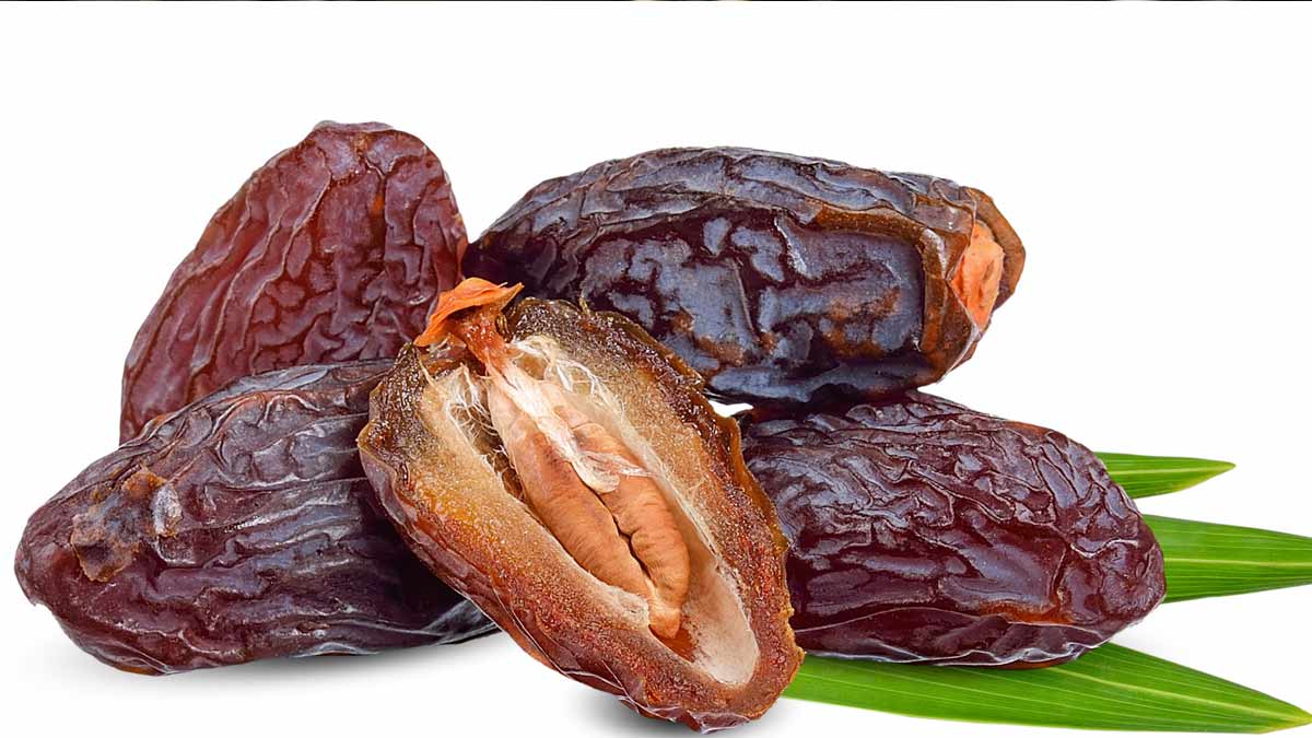 soaked dates for health by expert