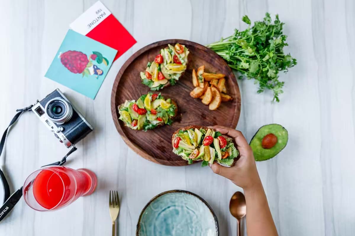 under the neem gurugram