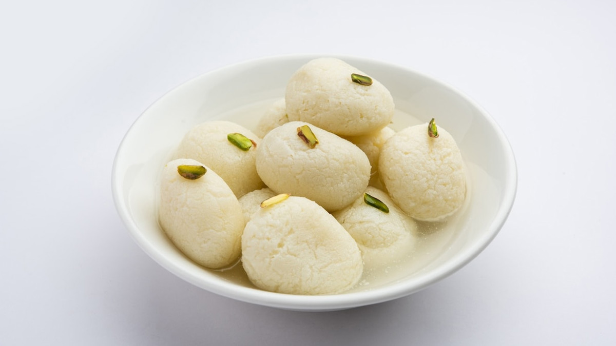 Rasgulla Ki Sabzi| स्पंजी रसगुल्ले की सब्जी| Rasgulla Banane Ka Tarika ...