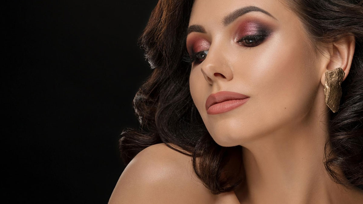 Sunscreen Makes Base Smooth